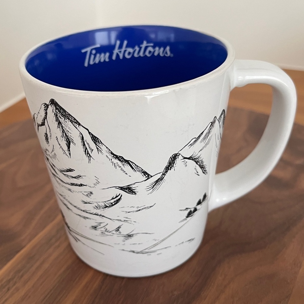 TIM HORTONS 2018 Limited Edition Ski Mug Coffee Tea Canada Winter Sports